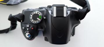 Nikon D3200 + tas (nieuwstaat)   beschikbaar voor biedingen