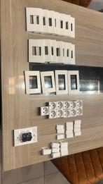 Afdekplaatjes Bticino, Doe-het-zelf en Bouw, Elektriciteit en Kabels, Ophalen, Gebruikt, Schakelaar