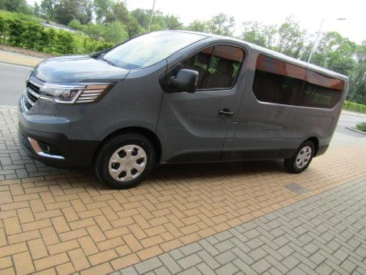 Minibus 9 places à louer - Min 21 ans, Auto's, Overige Auto's, Particulier, Cruise Control, Diesel, Automaat, Ophalen