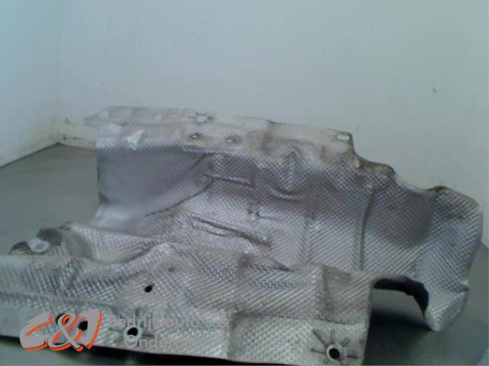 Hitteschild uitlaat van een Opel Combo, Auto-onderdelen, Uitlaatsystemen, Opel, Gebruikt, 3 maanden garantie, Ophalen of Verzenden