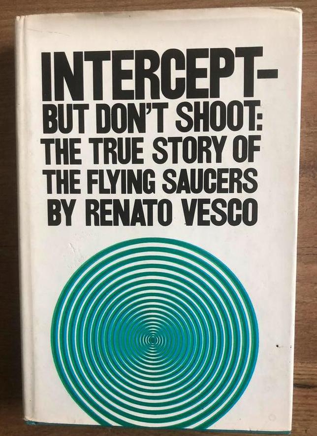 INTERCEPT - BUT DON'T SHOOT UFO boek first printing, Boeken, Wetenschap, Gelezen, Overige wetenschappen, Ophalen of Verzenden