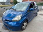 Toyota aygo | BENZINE, Auto's, Toyota, Euro 5, 4 cilinders, Blauw, Bedrijf