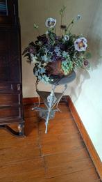 metalen stand met kunstbloemen, Ophalen, Zo goed als nieuw, Binnen