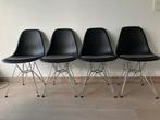 4 Vintage Eames Vitra stoelen, Ophalen, Gebruikt, Stof, Zwart