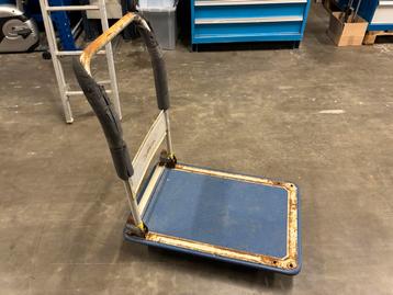 Kar karretje plateauwagen plateaukar beschikbaar voor biedingen