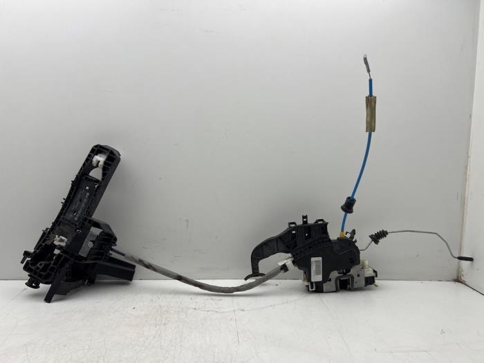 Deurslot Mechaniek 4Deurs rechts-voor van een Mercedes B-Kla, Auto-onderdelen, Carrosserie, Mercedes-Benz, Gebruikt, 3 maanden garantie