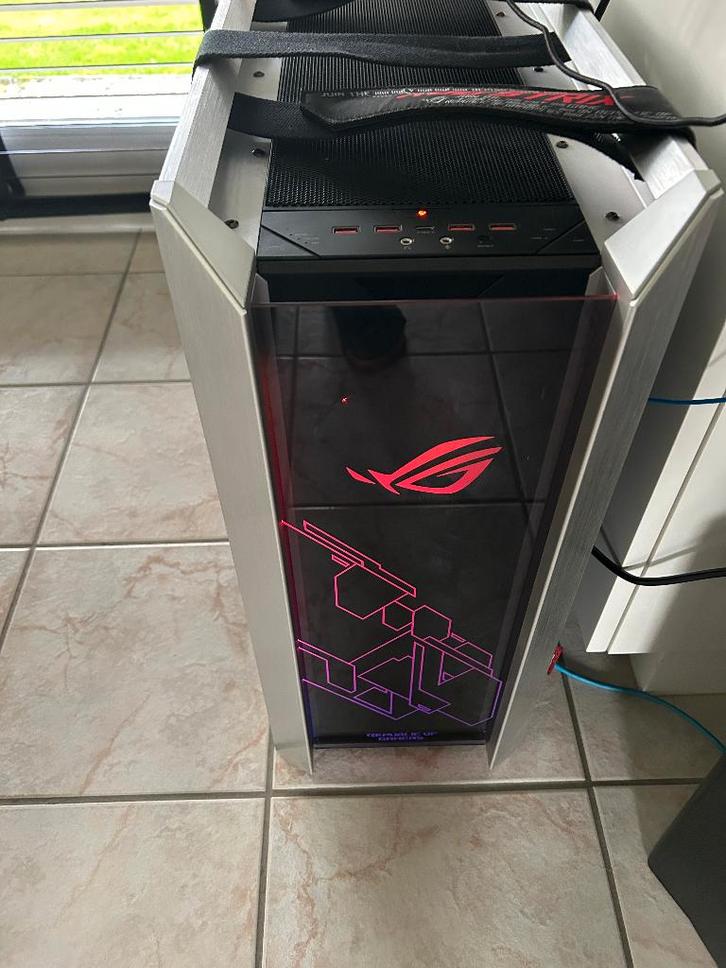 Asus ROG STRIX PC, Computers en Software, Desktop Pc's, Gebruikt, 4 Ghz of meer, SSD, 64 GB of meer, Met videokaart, Gaming, Ophalen