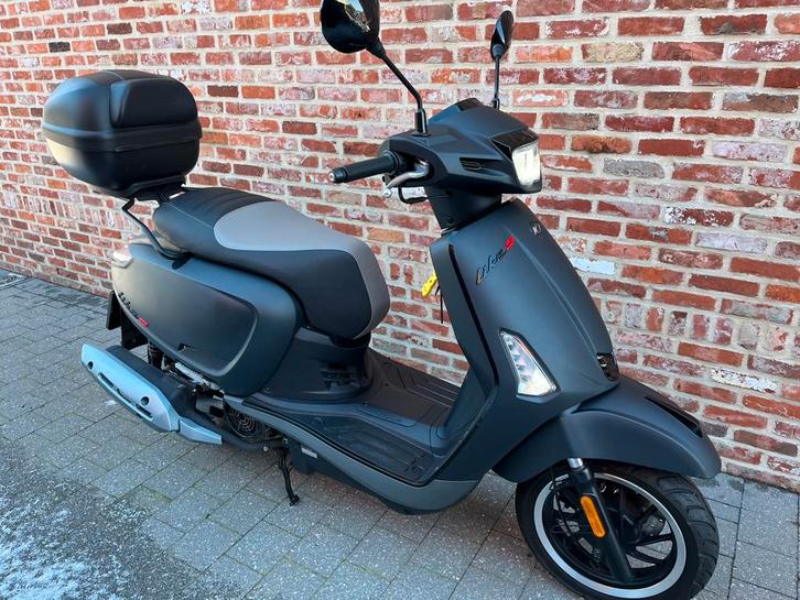 Kymco Like  Sport 125cc  **952 kilometer **, Fietsen en Brommers, Scooters | Kymco, Like, Ophalen