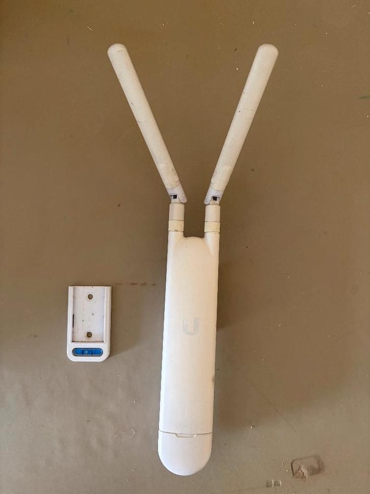 Ubiquiti Unifi AC Mesh buiten wifi antenne, Computers en Software, WiFi-versterkers, Gebruikt, Ophalen of Verzenden