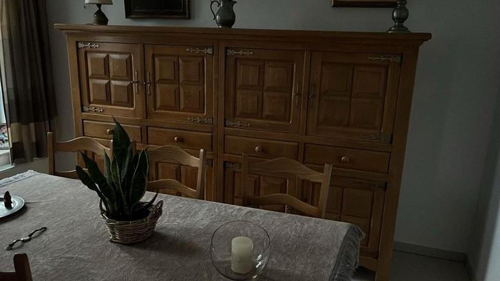 Vintage Massief hout Brutalist kast, Huis en Inrichting, Kasten | Vitrinekasten, Gebruikt, 150 tot 200 cm, 150 tot 200 cm, 25 tot 50 cm