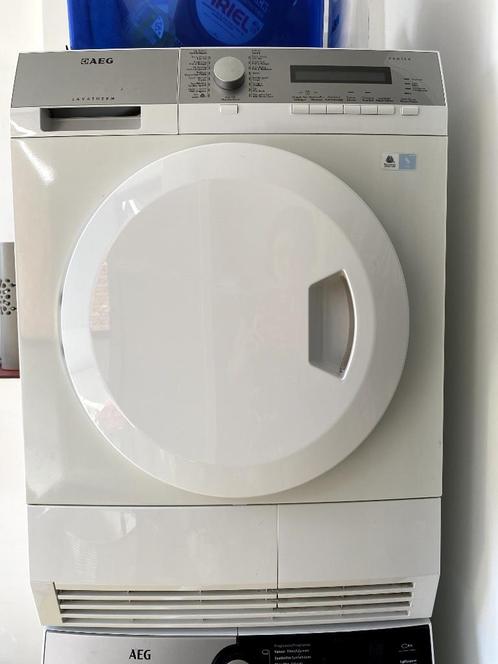 AEG wasdroger met warmtepomp, Elektronische apparatuur, Droogkasten, Gebruikt, Condens, Voorlader, 6 tot 8 kg, 85 tot 90 cm, Energieklasse A of zuiniger