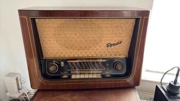 Telefunken Radio beschikbaar voor biedingen