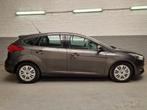 Ford Focus 1.5 TDCi Autom. - 1 Eig. - Topstaat - Garantie, Auto's, Ford, Stof, 1498 cc, 4 cilinders, Zilver of Grijs