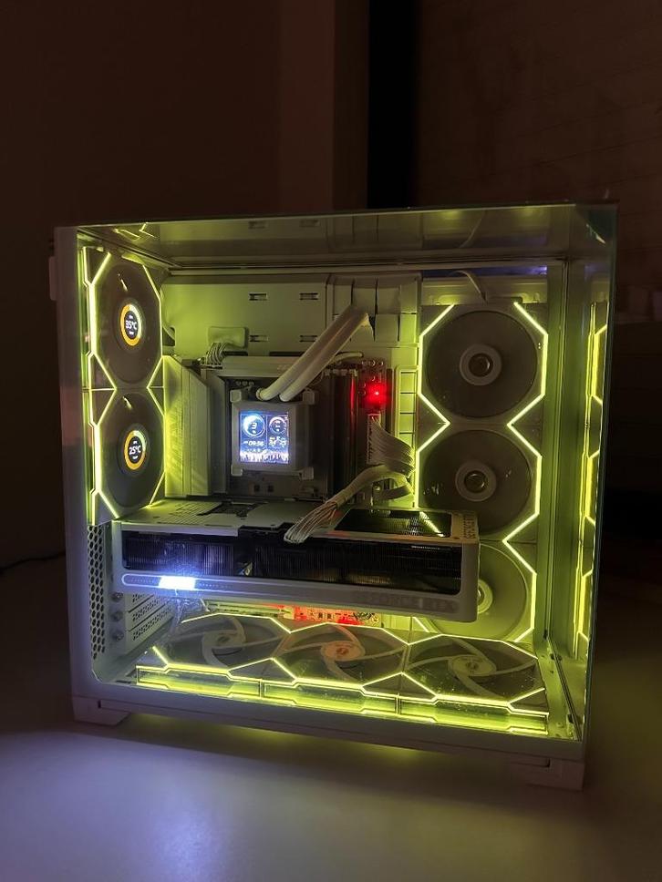 High End Game PC | Ryzen 7 9800X3D | RTX 5070 Ti | 32 GB RAM, Games en Spelcomputers, Games | Pc, Zo goed als nieuw, Ophalen