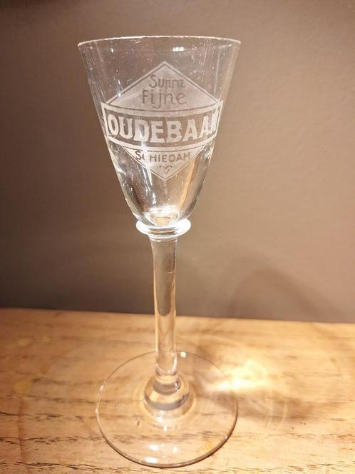 Oude Baan Supra Fijne Schiedam borrelglas, jeneverglas _14, Verzamelen, Glas en Drinkglazen, Gebruikt, Borrel- of Shotglas, Ophalen of Verzenden