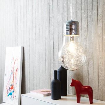 Lampe suspendue AMPOULE disponible aux enchères