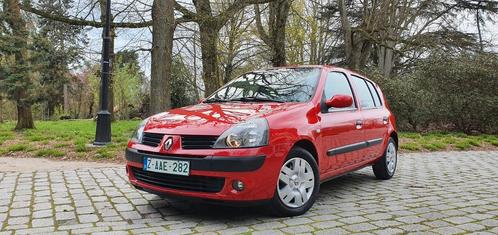 Renault Clio 1.2 Benzine euro 4, Auto's, Renault, Bedrijf, Clio, ABS, Boordcomputer, Mistlampen, Benzine, Euro 4, Ophalen