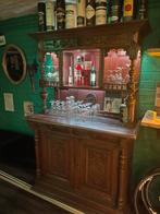 Mechelse kast antiek, Ophalen