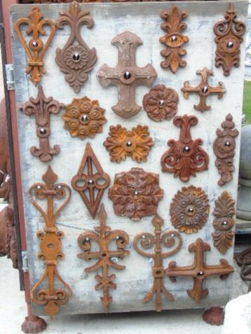 anker, muur, balk, gietijzer, decoratief of nuttig, trekstan beschikbaar voor biedingen