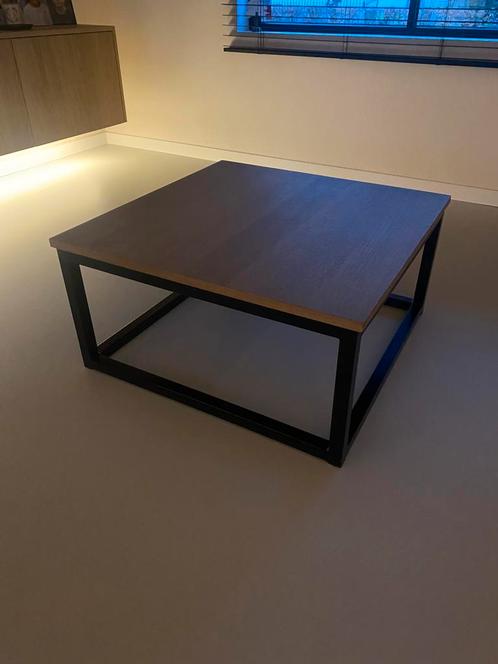 Set tafels zwart metaal poederlak RAL 9005, Huis en Inrichting, Tafels | Eettafels, Eikenhout, Metaal, Ophalen