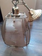 2 vintage luchters in glas met siermotief, Waregem, Huis en Inrichting, Lampen | Hanglampen, Ophalen, Glas