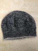 Warme zelfgemaakte muts van wol en mohair, Kleding | Dames, Ophalen of Verzenden, Zo goed als nieuw, Muts