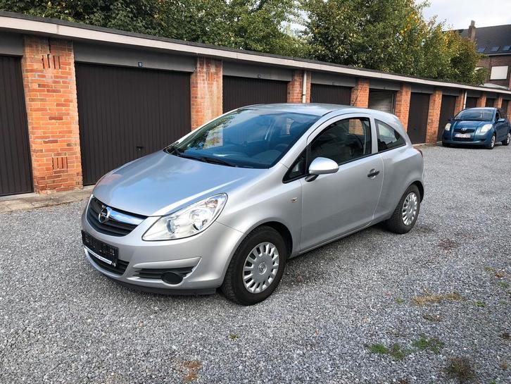 Opel Corsa 1.2 benzine, Auto's, Opel, Particulier, Corsa, ABS, Airbags, Airconditioning, Boordcomputer, Centrale vergrendeling