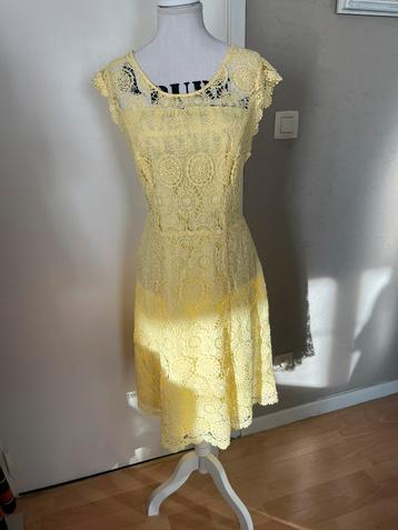 Prachtige gele zomerse kwaliteitsvolle jurk van Taifun 👌, Kleding | Dames, Ophalen of Verzenden, Maat 38/40 (M)