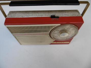 RADIO VINTAGE SIERRA DE 1955 EN FONCT.PARF.  GO_MOY A 1 PILE beschikbaar voor biedingen