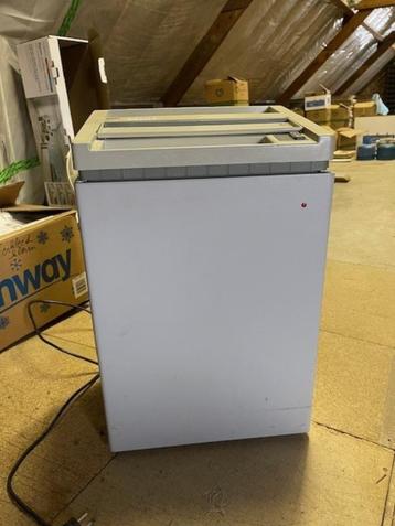 papierversnipperaar beschikbaar voor biedingen