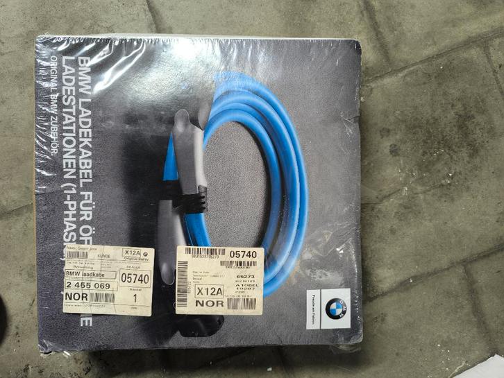 Câble de recharge bmw 225xe original, Autos : Pièces & Accessoires, Autres pièces automobiles, BMW, Neuf, Enlèvement ou Envoi