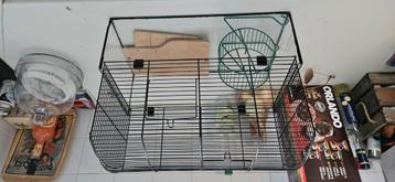 Knaagdierkooi beschikbaar voor biedingen