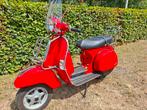 Piaggio PX150 van rode kleur, Motoren, Motorrijbewijs A, Particulier, 150 cc, 12 t/m 35 kW