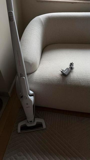 AEG stofzuiger beschikbaar voor biedingen