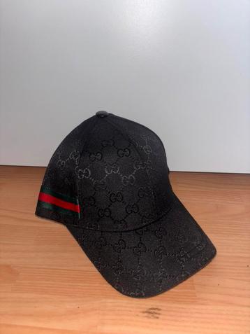 Gucci cap beschikbaar voor biedingen