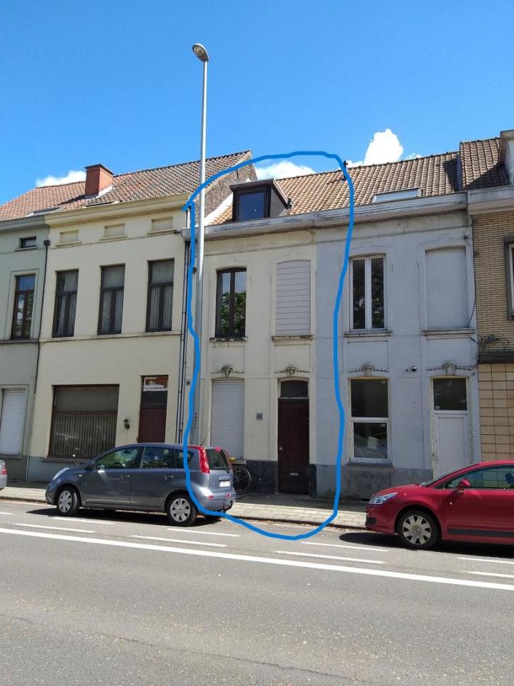 Verassend ruime gezinswoning te Kortrijk, Immo, Huizen en Appartementen te koop, Provincie West-Vlaanderen, tot 200 m², Tussenwoning