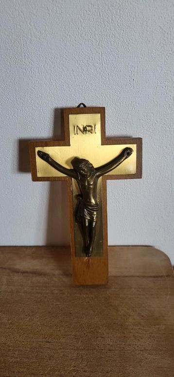 Crucifix en bois/laiton 