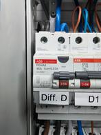 Differentieelschakelaar ABB 2P 40A 30ma 3x, Ophalen of Verzenden, Zo goed als nieuw