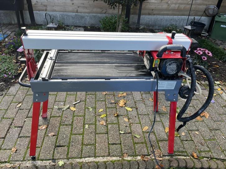 tegelzaagmachine, Doe-het-zelf en Bouw, Gereedschap | Zaagmachines, Gebruikt, Overige typen, 600 tot 1200 watt, Minder dan 30 mm