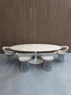 Knoll Saarinen  Calacatta 244cm, Antiek en Kunst