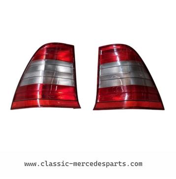 2x Achterlicht Mercedes C-klasse w202 combi / S202 beschikbaar voor biedingen