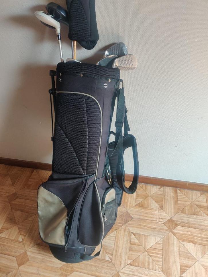 Vintage golftas met golfclubs, Sport en Fitness, Golf, Gebruikt, Ophalen