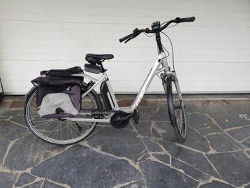CUBE HYBRID Town EXC elektrische stadsfiets beschikbaar voor biedingen