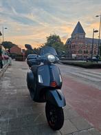 2025 SPLINTERNIEUWE VESPA GTS 125CC SUPERSPORT 900km, Fietsen en Brommers, Ophalen, Zo goed als nieuw