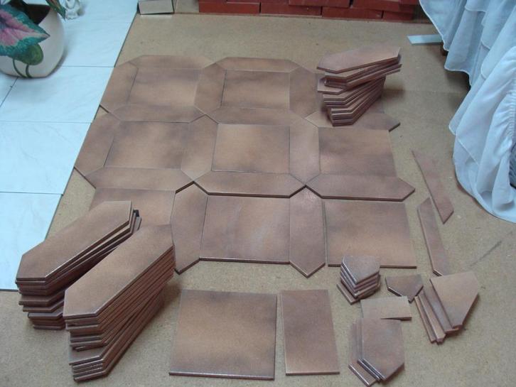 Ancien carrelage brun flammé et 2 plaques décorative, Antiquités & Art, Antiquités | Assiettes décoratives & Carrelages, Enlèvement ou Envoi