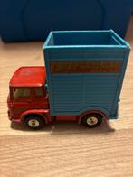 Vintage truck - corgi chipperfields circus, Antiek en Kunst, Ophalen