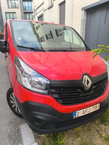 Renault Trafic 2014, Autos, Rouge, Euro 5, Achat, Boîte manuelle