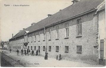Postkaart Ieper Ypres L'école d'équitation