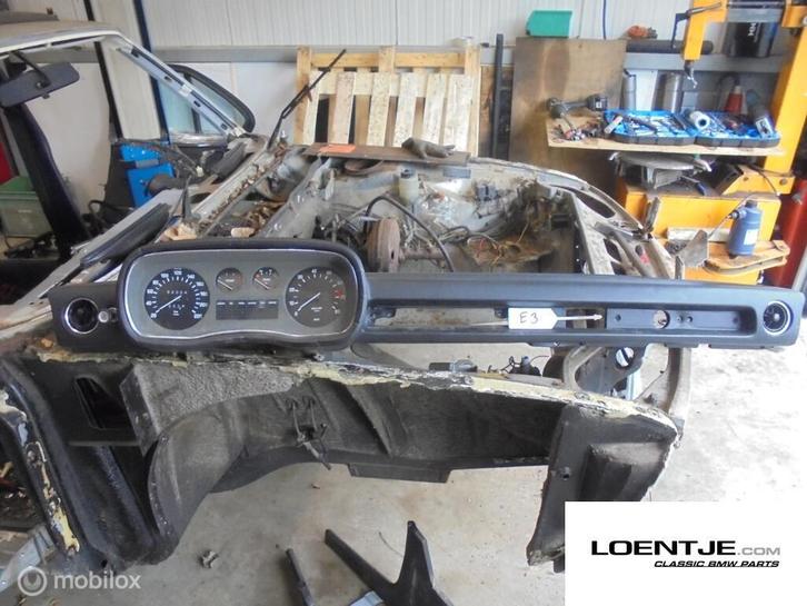 Dashboard met tellerbak BMW 2.5 / 2.8 / 3.0 E3 ('74-'78), Auto-onderdelen, Dashboard en Schakelaars, BMW, Gebruikt, Ophalen of Verzenden