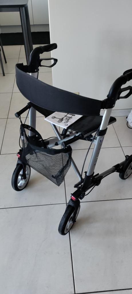 rollator, Diversen, Rollators, Zo goed als nieuw, Lichtgewicht, Opvouwbaar, Ophalen